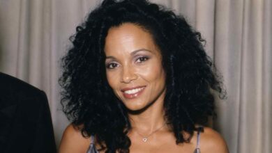 Rae Dawn Chong, the eldest daughter of Maxine Sneed, smiling at a Hollywood event.