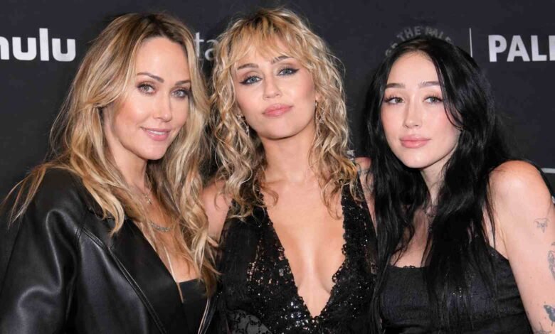 Miley Cyrus Sister